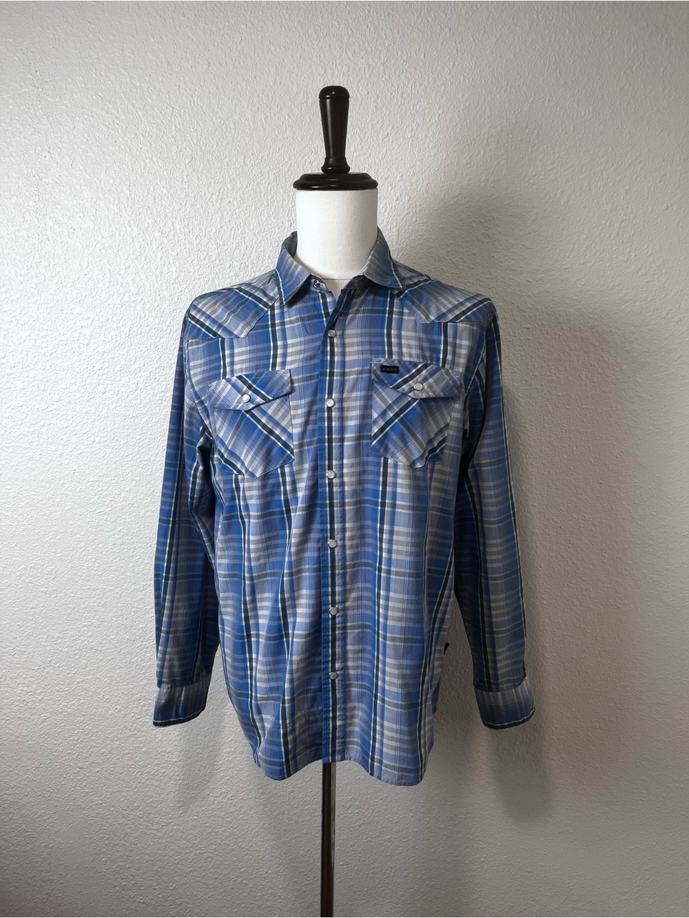 Howler Brothers Blue Plaid Snap Down Size Medium
